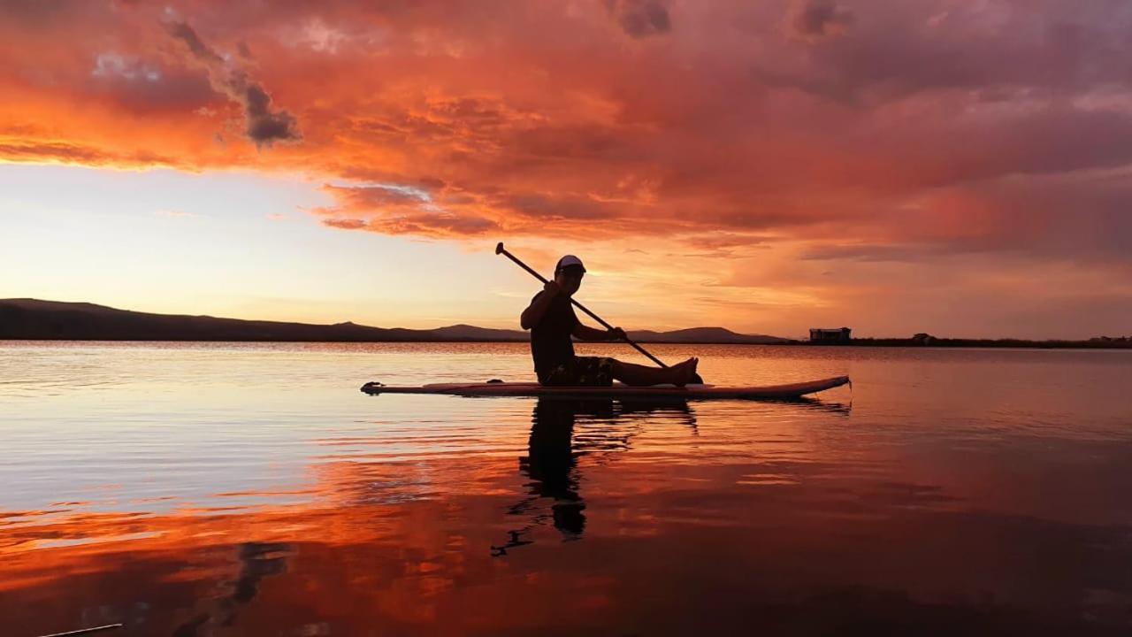 Uros Kay Pacha Lodge Puno Exteriör bild