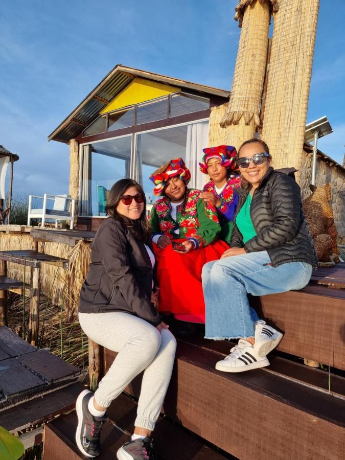 Uros Kay Pacha Lodge Puno Exteriör bild