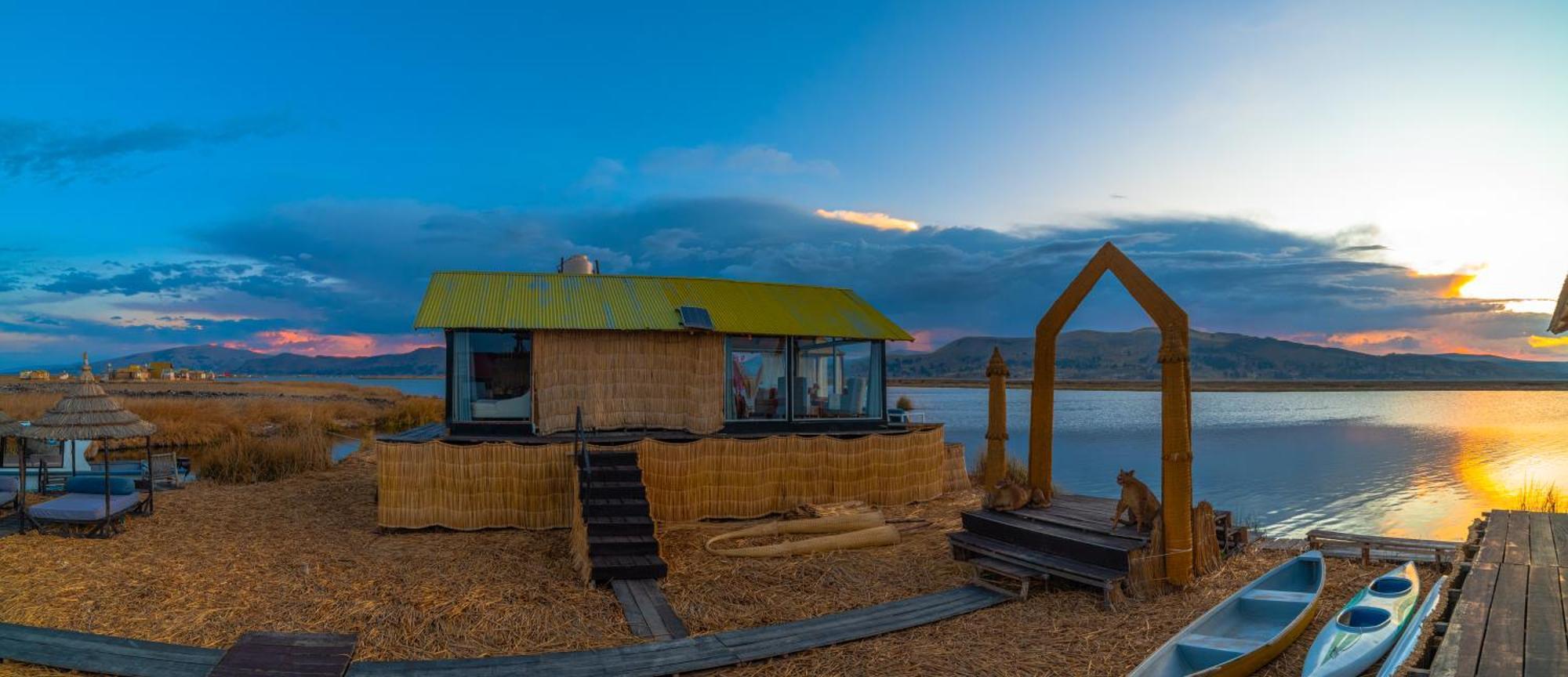 Uros Kay Pacha Lodge Puno Exteriör bild
