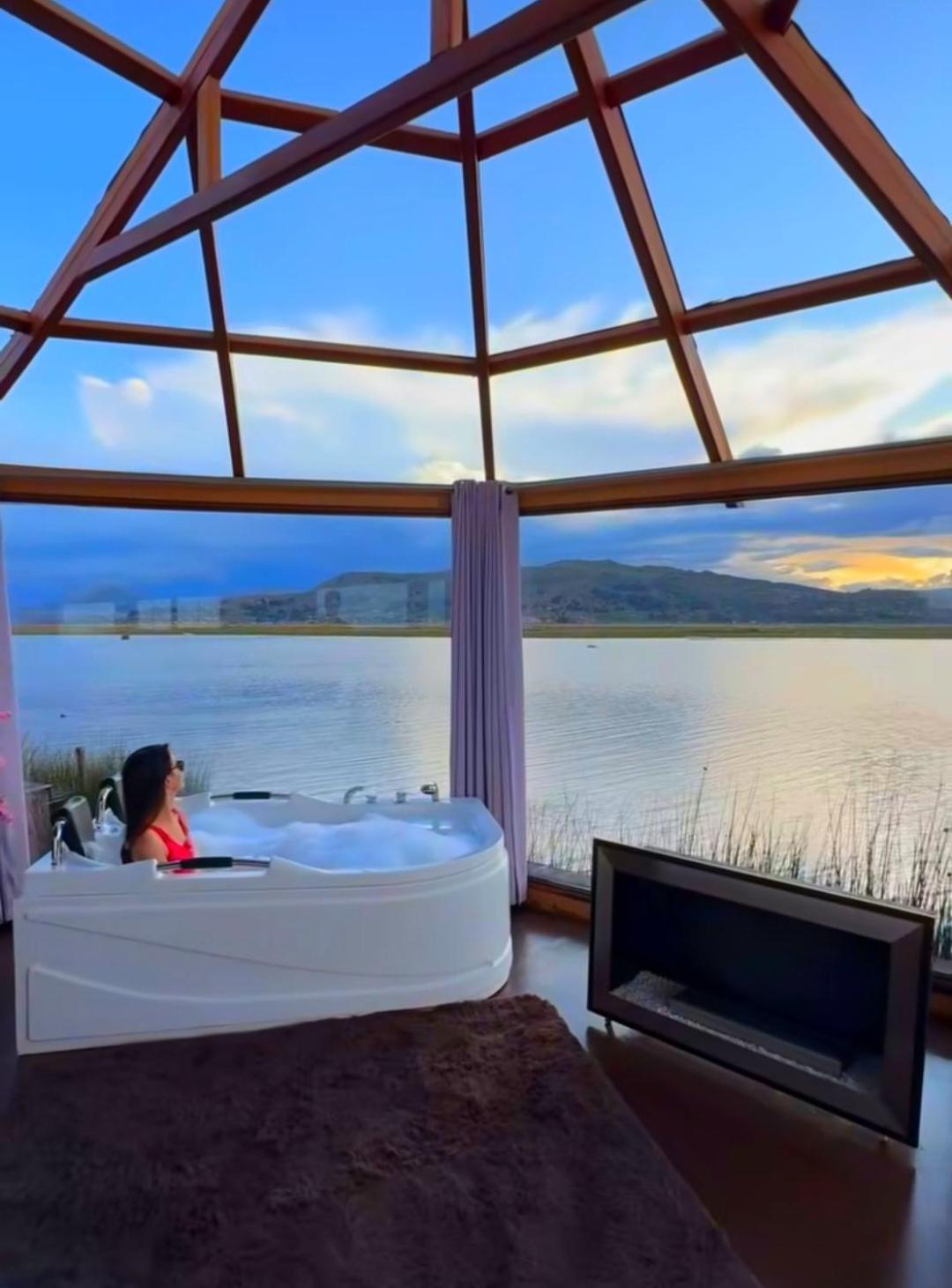 Uros Kay Pacha Lodge Puno Rum bild
